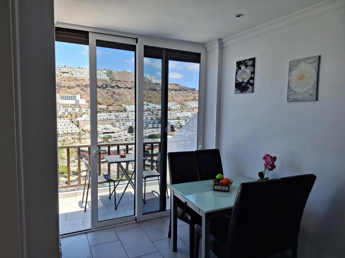 Solaris - Refurbished, Top Floor, Sea Views Puerto Rico  Bagian luar foto
