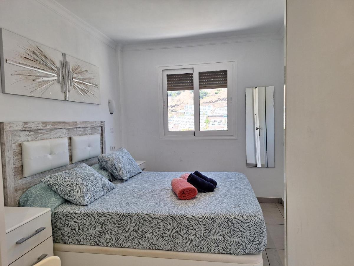 Solaris - Refurbished, Top Floor, Sea Views Puerto Rico  Bagian luar foto