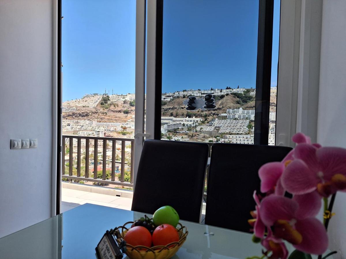 Solaris - Refurbished, Top Floor, Sea Views Puerto Rico  Bagian luar foto