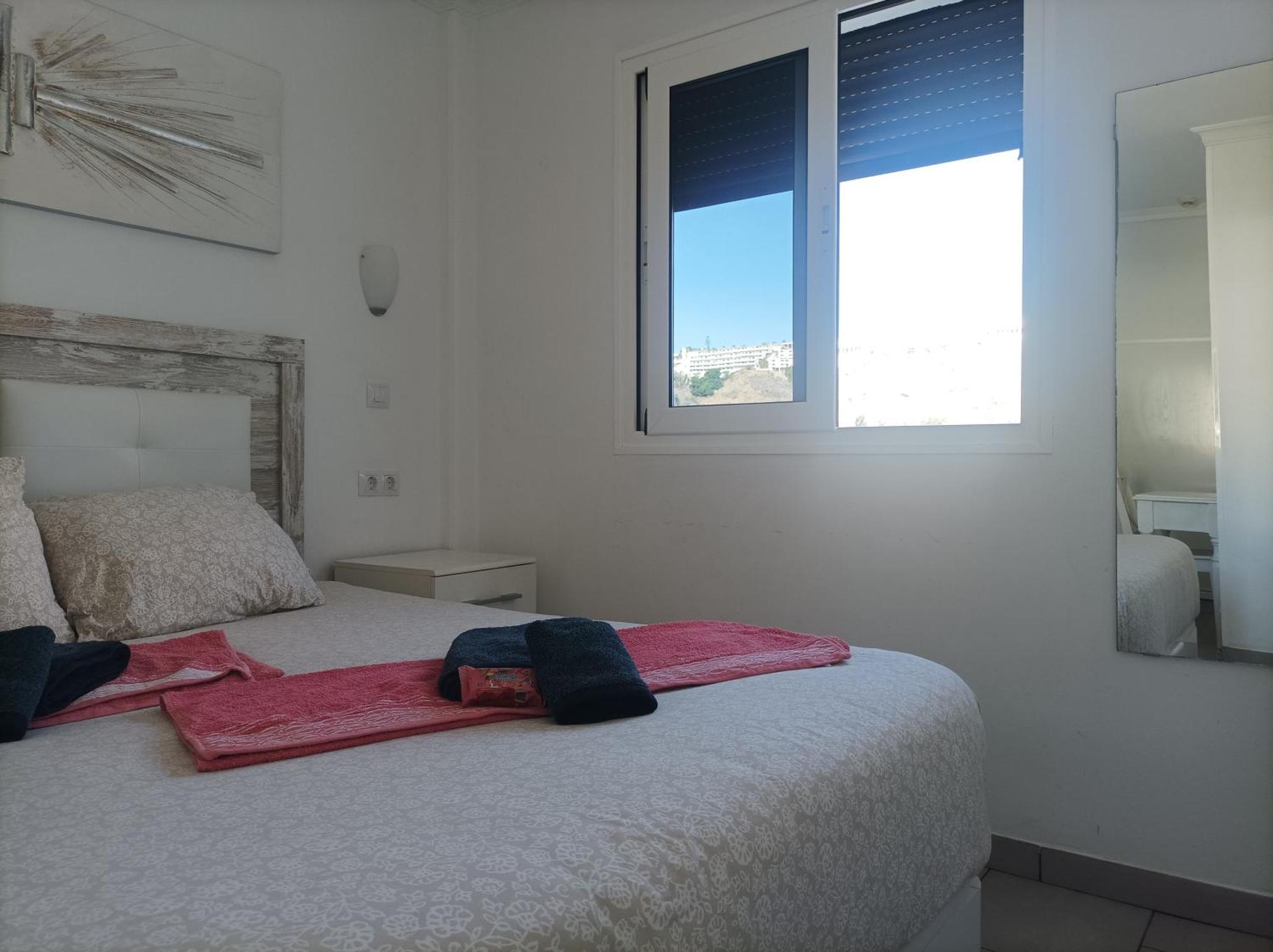 Solaris - Refurbished, Top Floor, Sea Views Puerto Rico  Bagian luar foto